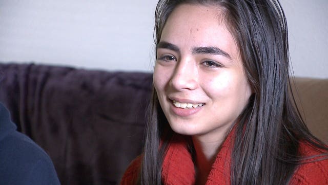 Bremerton teen praised for calling 911 during carbon monoxide scare