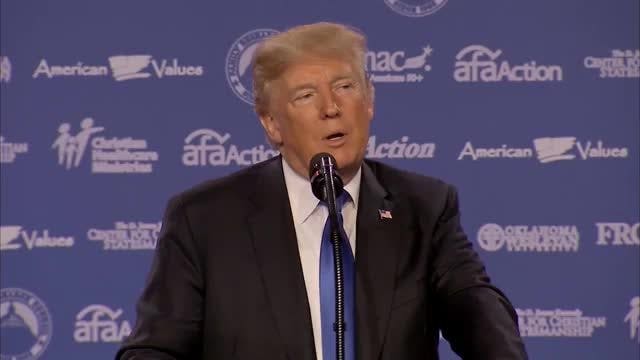 Trump: We're saying 'Merry Christmas' again