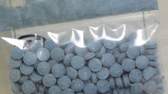 3 men convicted for distributing fentanyl disguised as oxycodone pills across western Washington