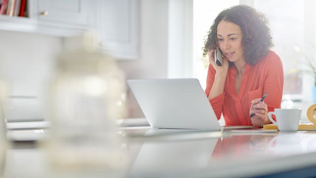 Small biz rescue off to spotty start; some banks not ready