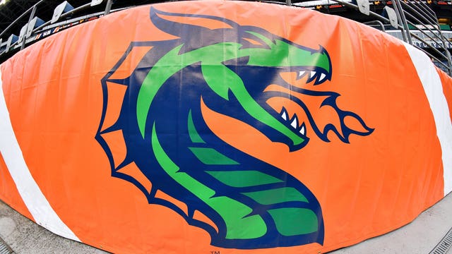 XFL suspends operations, lays off employees amid coronavirus epidemic