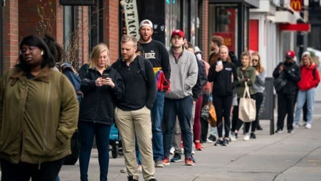 Confirmed COVID-19 cases in US pass 200,000, according to Johns Hopkins