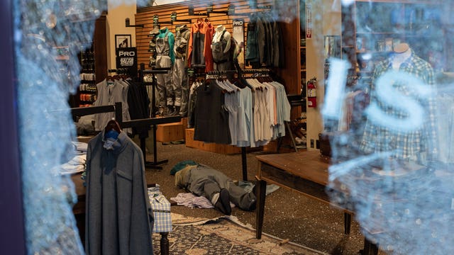 George Floyd's brother criticizes violent protesters: 'Don’t tear up your town’