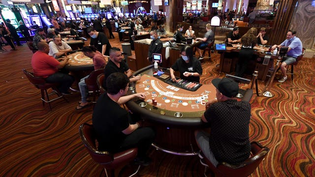 After historic casino closure, gambling returns to Las Vegas