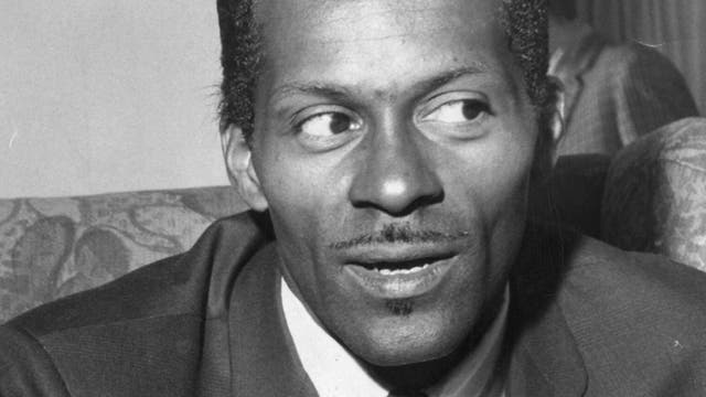 Legendary rock ‘n roll musician Chuck Berry dies at 90