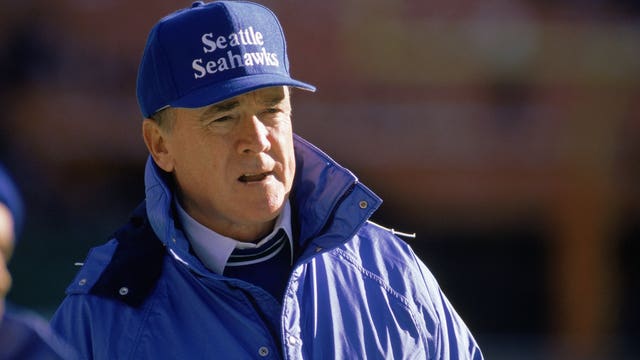 Legendary Seahawks coach Chuck Knox dies at 86