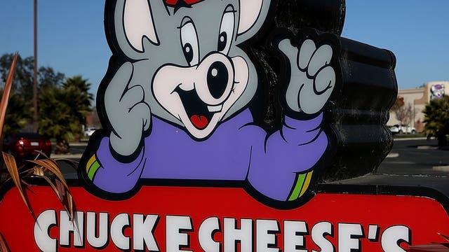 Police: Man accidentally shoots himself at Chuck E. Cheese in Tacoma