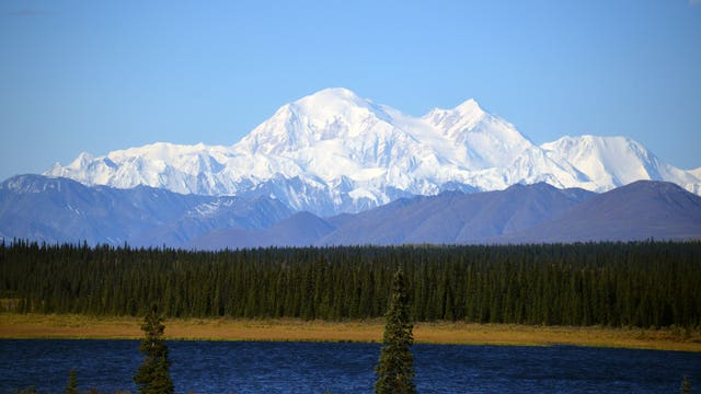 Alaskans vow pushback if Trump targets mountain's new name