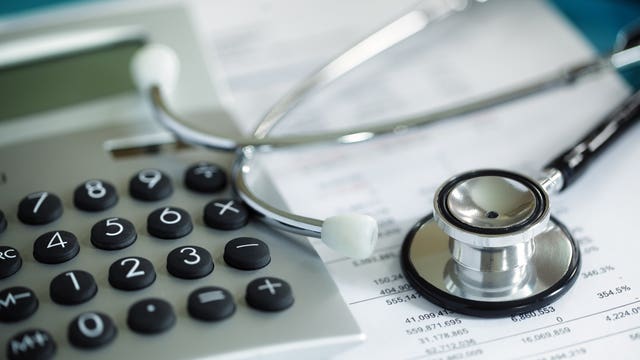 Deadline coming on Washington long-term care: private or state plan?