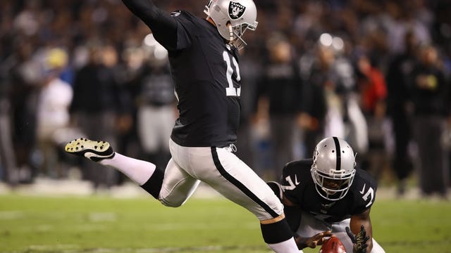 Meet No. 11: Sebastian Janikowski brings big leg, years of experience to Seahawks