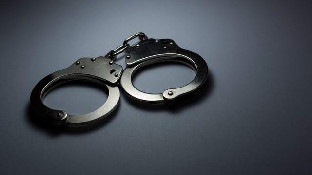 Police: Snohomish County woman threatens Muslim neighbors with gun