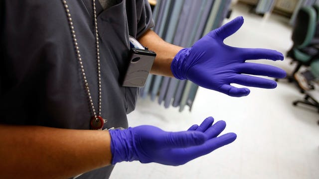 Wearing gloves at the grocery store won’t necessarily reduce your risk of COVID-19 — Here’s why