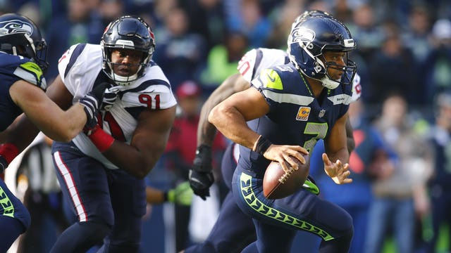 Wilson's heroics lead Seahawks to wild 41-38 win over Texans