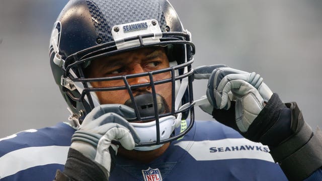 Seahawks agree to contract extension with offensive tackle Duane Brown