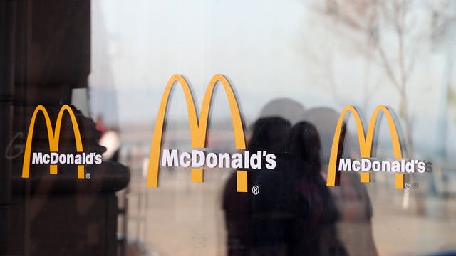 7 Fast-food chains agree to end 'no-poaching' policies