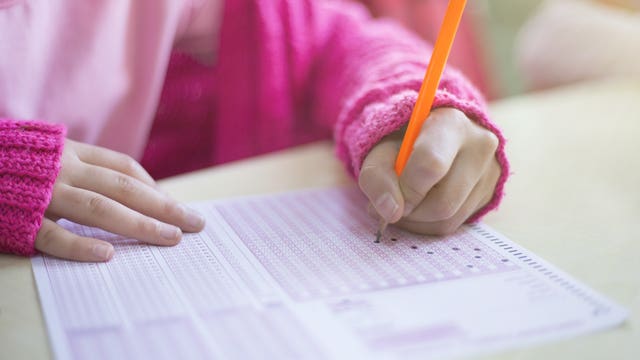 The largest school districts in Pierce County have low test scores