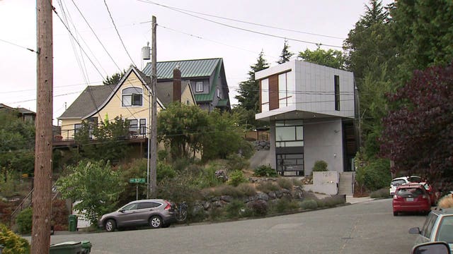 Inslee signs bill requiring landlords to provide valid reason for evicting certain tenants