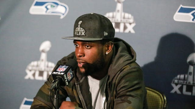 Kam Chancellor listed on Hawks injury report after fall in practice, but probable for game