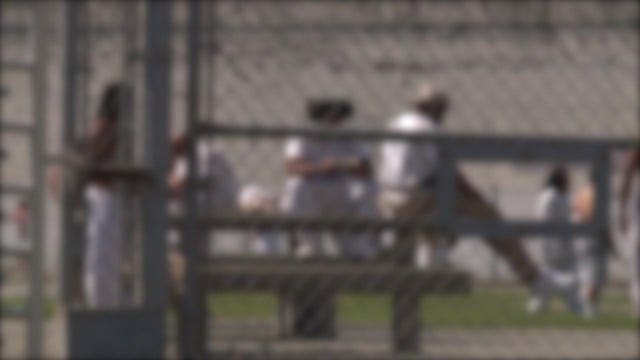Law enforcement agencies have concerns over early release of up to 950 state inmates