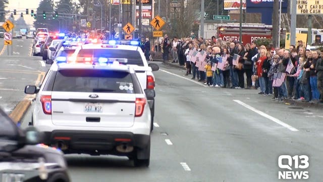 'Thank you for what you do for all of us' Hundreds gather to pay tribute to slain deputy