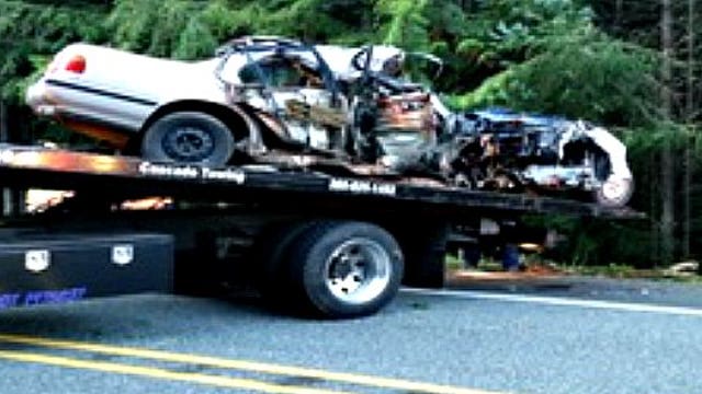 Teen killed, 4 hurt as car leaving party slams into tree near Enumclaw