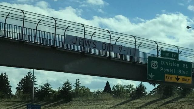 Anti-Semitic signs found hanging over Oregon highway