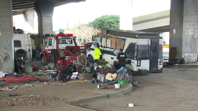 City begins sweep of the homeless from another encampment in Seattle