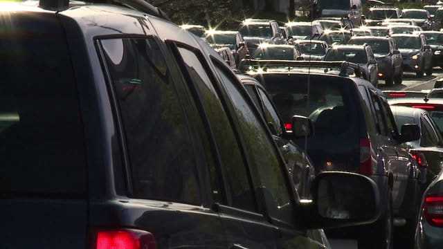 Car ownership in city declines as a result of 'Seattle Squeeze'