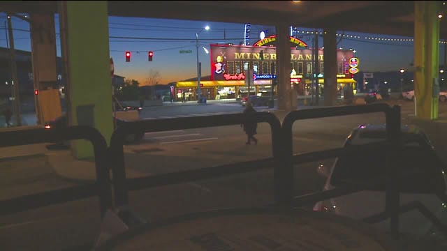 Monday was first workday traffic test of 3-week viaduct closure