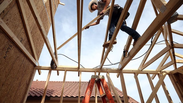 Carpenters in Seattle area go on strike