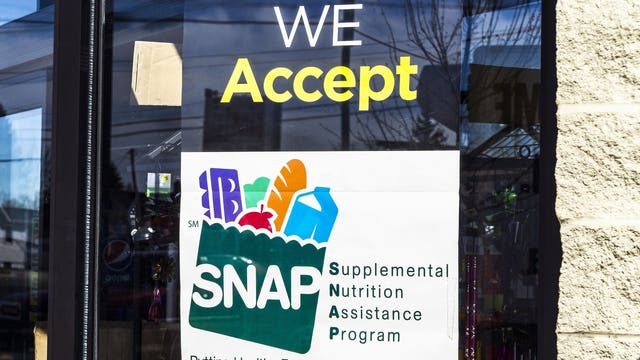 Auburn, WA food bank, school district brace for SNAP freeze