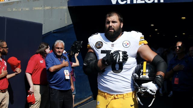Steelers player who stood for national anthem now has top-selling NFL jersey