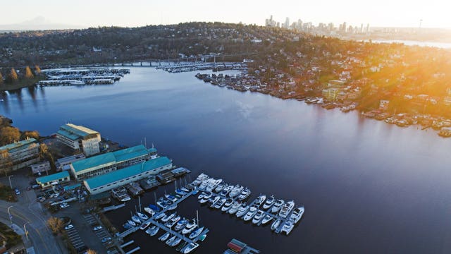 SFD: One person found during water rescue near Portage Bay, one victim still missing