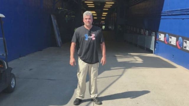 Man quits NFL stadium job after players protest during National Anthem