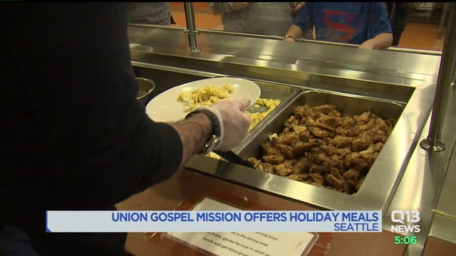 Chefs prepare 50,000+ holiday meals for region's homeless
