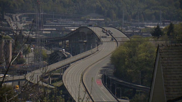 West Seattle low bridge opens to overnight traffic