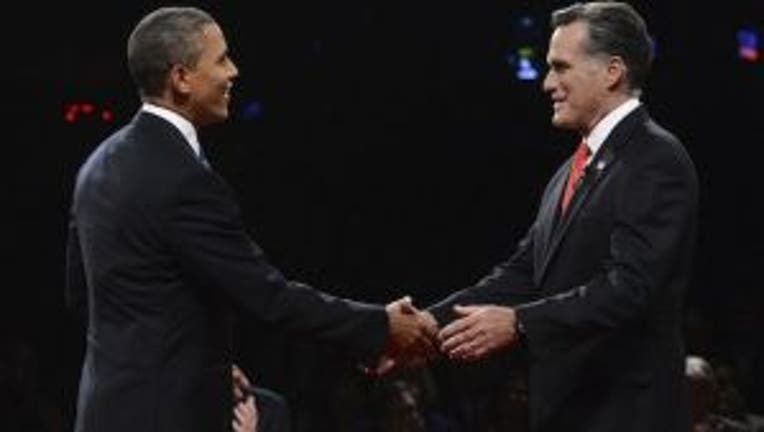 Obama-romney-shake-hands-debate