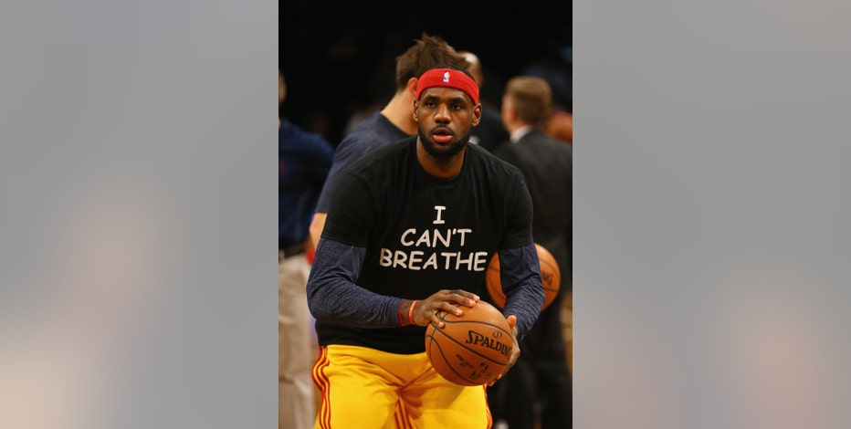 LeBron James wears I Can't Breathe shirt at NBA game in New York, Eric  Garner