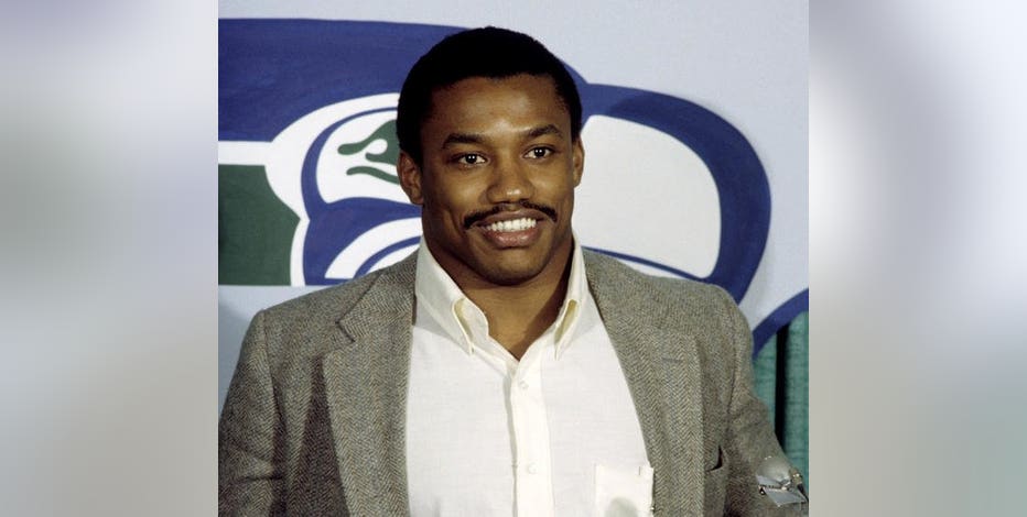 Former Seattle Seahawks star Curt Warner opens up about twin sons