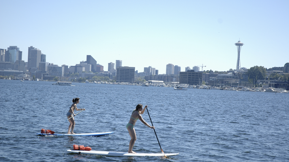 Seattle summertime paddle boarding on Lake Union