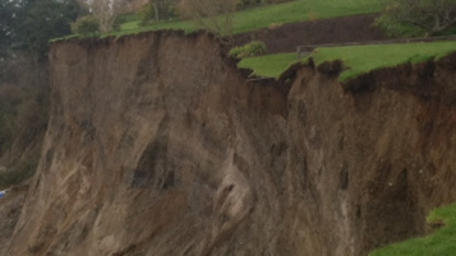 Massive landslide years in the making, officials say | FOX 13 Seattle