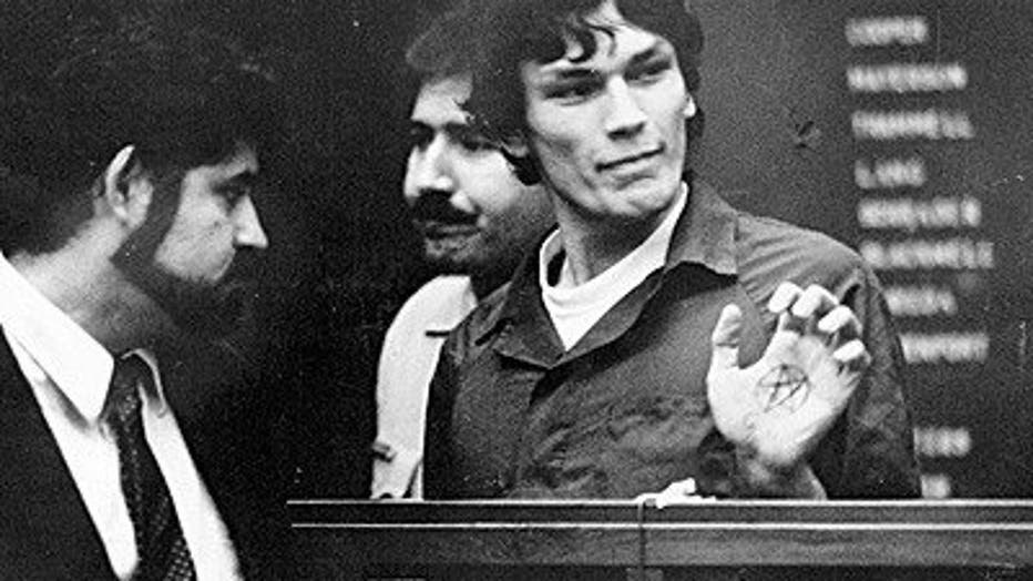 'Night Stalker' Richard Ramirez Dead | FOX 13 Seattle