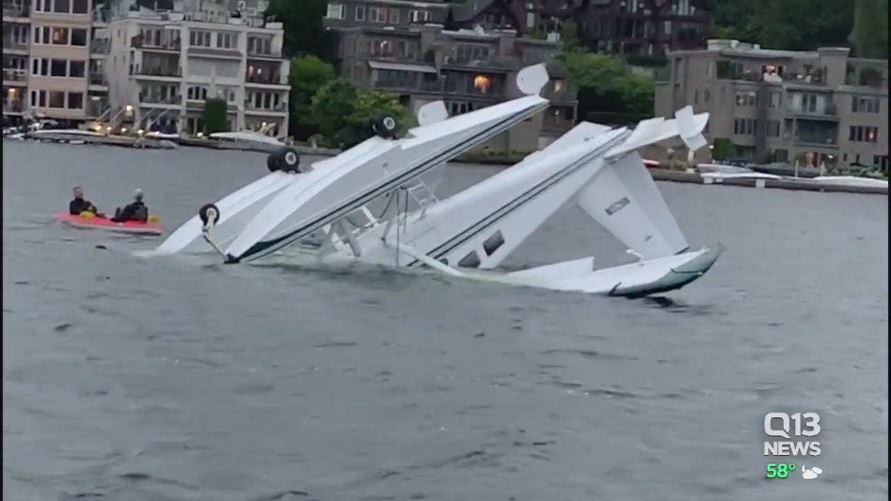 Seaplane crashes into Lake Washington in Seattle, both passengers