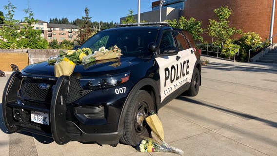 Officer dead, another seriously hurt after shooting in Bothell