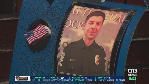 Fallen Bothell officer Jonathan Shoop honored with private memorial