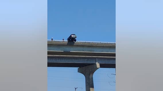 Wrong-way vehicle causes fatal crash on SR-20 in Skagit County