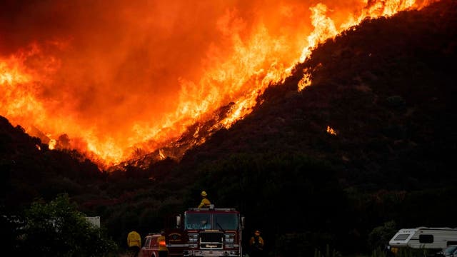 Homes evacuated as Southern California wildfire grows