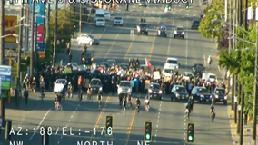 Police: Over 20 arrests made during protest march to Seattle Police Officers Guild