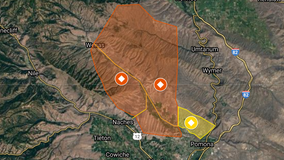 Wildfire in central Washington explodes overnight, forcing hundreds of evacuations