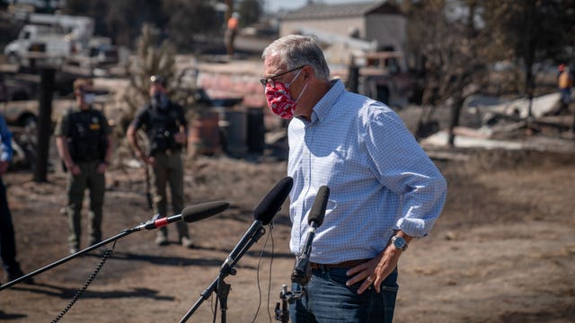 Inslee gifts 'tainted' apples, residents urged to give them back to avoid 'dire consequences'